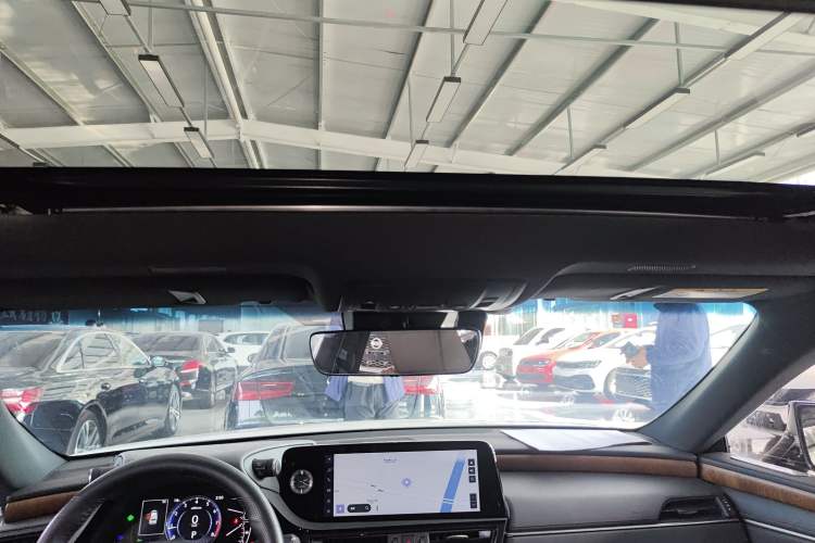 Used Lexus ES 2024 200 Premium Edition