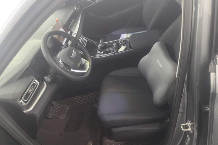 Used Geely Auto Emgrand 2026 Model 5th Generation 1.5L CVT Luxury Edition