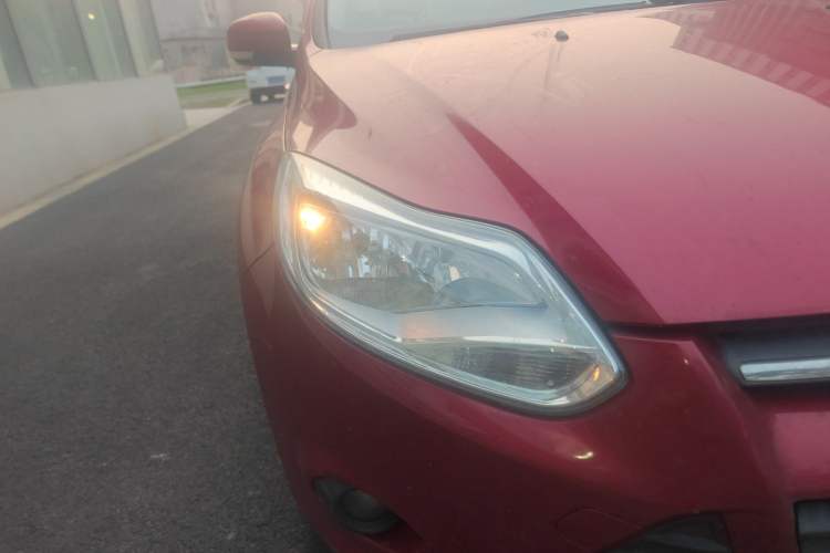 Used Ford Focus 2012 Hatchback 1.6L Manual Comfort Model