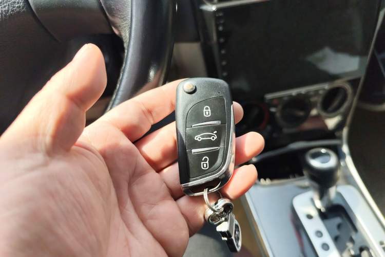 Used Mazda 6 2012 2.0L Automatic Fashion Edition Vehicle Key