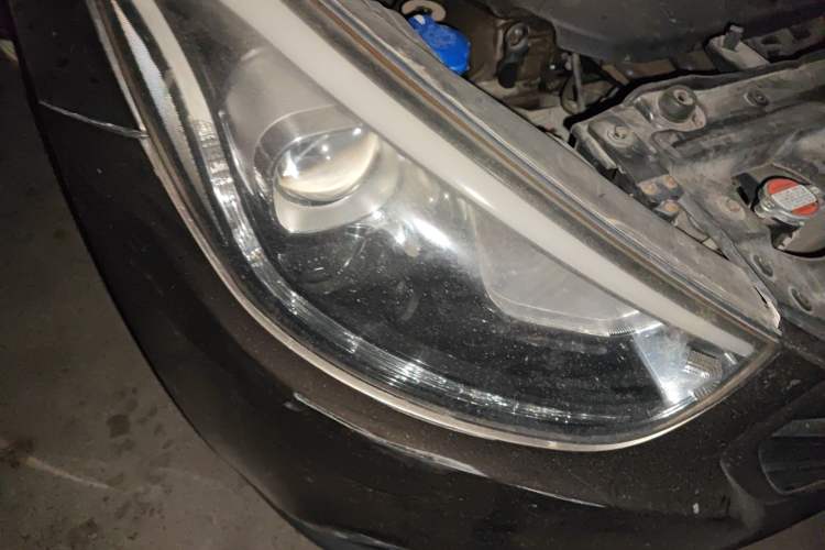 Used Hyundai ix35 2013 2.0L Automatic Two-Wheel Drive Smart GLS China IV Standard
