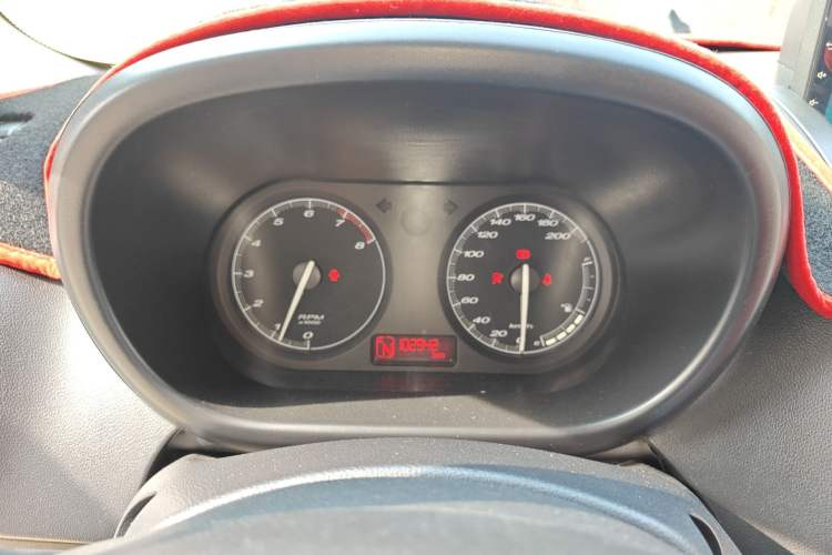 Used MG 3 2013 1.5L AMT Elite Edition Instrument Cluster