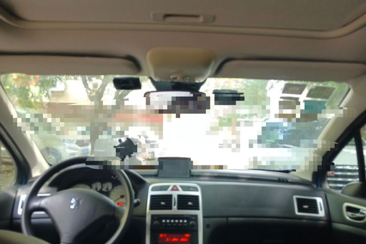 Used Peugeot 307 2012 Hatchback 1.6L Automatic Comfort Edition
