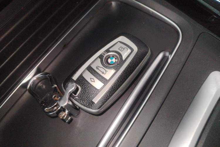 Used BMW 3 Series 2018 320Li Fashion Model
