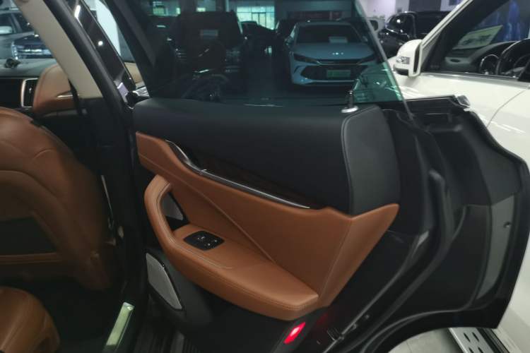 Used Maserati Levante 2016 3.0T Standard Edition
