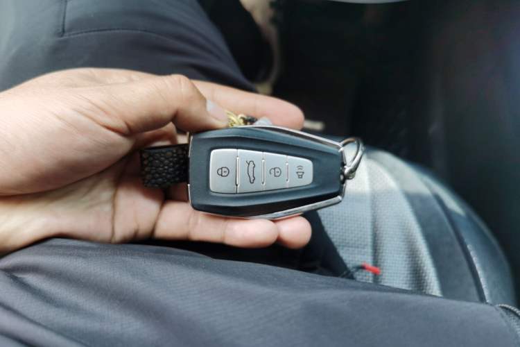 Used Geely Auto Emgrand 2022 4th Generation 1.5L CVT Luxury Model
