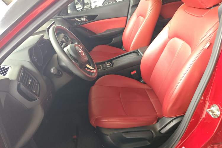 Used Mazda CX-4 2020 2.0L Automatic Two-Wheel Drive Blue Sky Dynamic Edition Left Front Seat