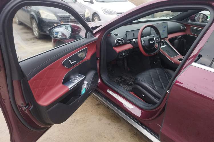 Used Chery Fulwin A9L 2025 Model, Four-Wheel Drive High-Energy Peak Edition