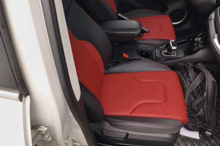 Used Haval H2s 2017 Blue Label 1.5T Dual-Clutch Elite Model