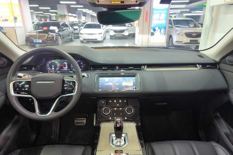 Used Land Rover Range Evoque 2021 Range Rover Velar 249 PS R-Dynamic S Performance Edition Center Console