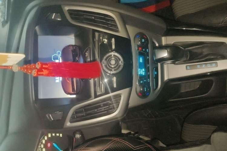 Used Ford Focus 2012 Hatchback 1.6L Automatic Fashion Edition
