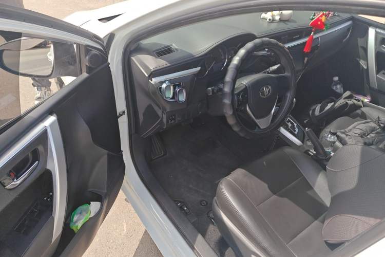 Used Toyota Corolla 2017 Revised Version 1.6L S-CVT GL Driver Seat