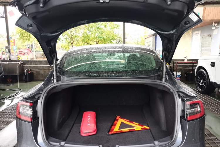 Used Tesla Model 3 (Import) 2019 Long-Range Rear-Wheel-Drive Version
