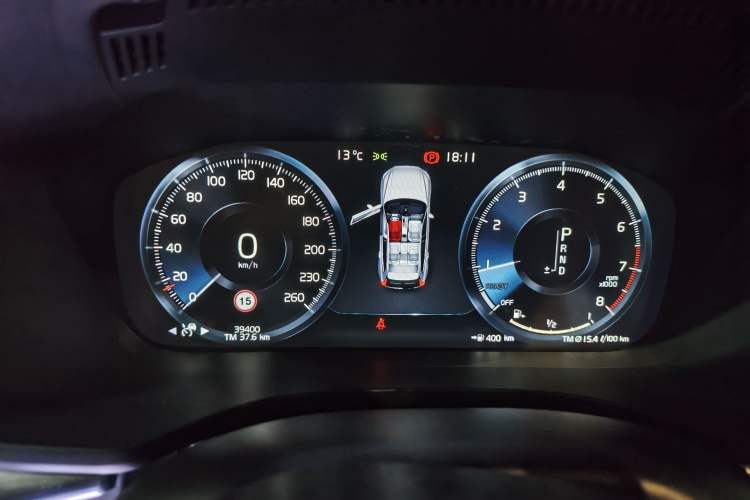 Used Volvo XC60 2019 T5 4x4 Smart Edition China V Standard
