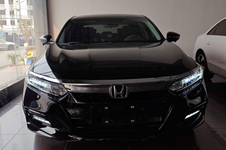 Used Honda Accord 2018 260TURBO Elite Edition China VI Front
