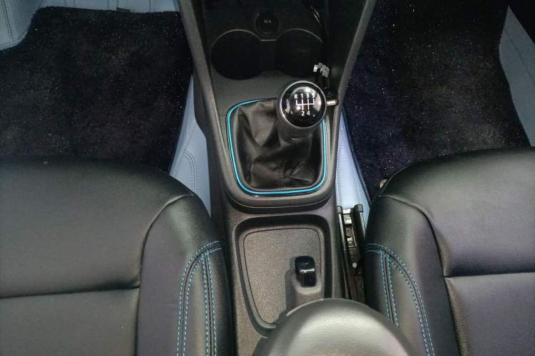 Used Volkswagen Polo 2016 1.4L Manual Fashion Model
