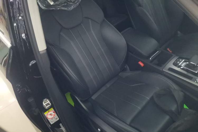 Used Audi Q5L 2022 40T Luxury Dynamic Model
