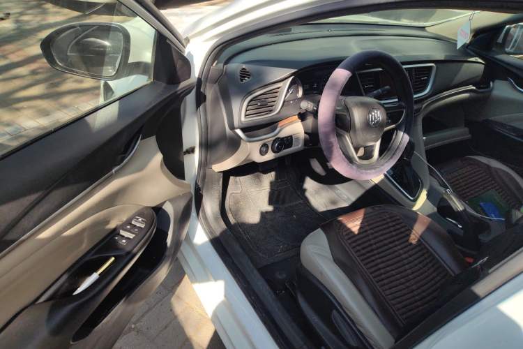 Used Buick GT 2015 15N Automatic Deluxe Edition
