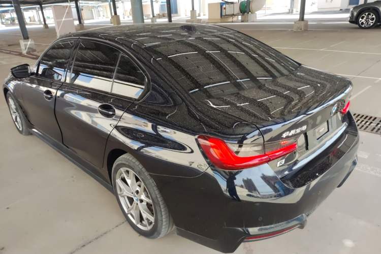 Used BMW i3 2022 eDrive 35 L
