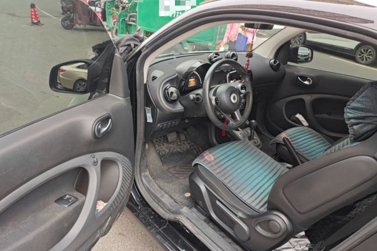 Used smart fortwo 2015 1.0L 52 kW Hardtop Passion Edition
