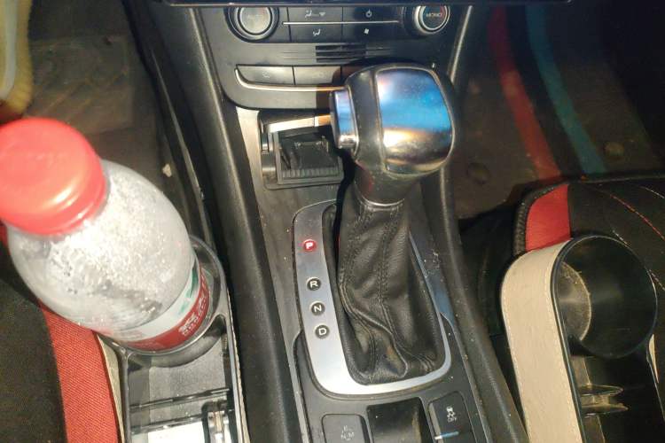 Used Roewe e550 2014 Luxury Edition
