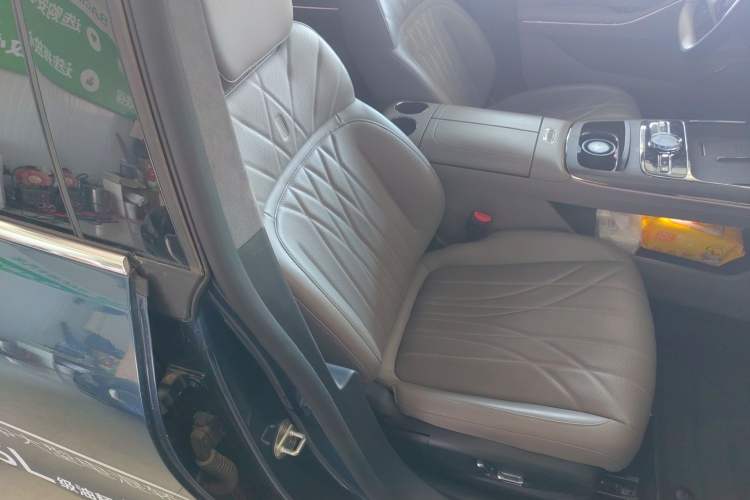 Used Geely Galaxy 8 2025 130km EM-P Starship Edition