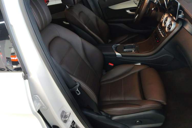 Used Mercedes-Benz GLC 2021 GLC 260 L 4MATIC Dynamic Edition