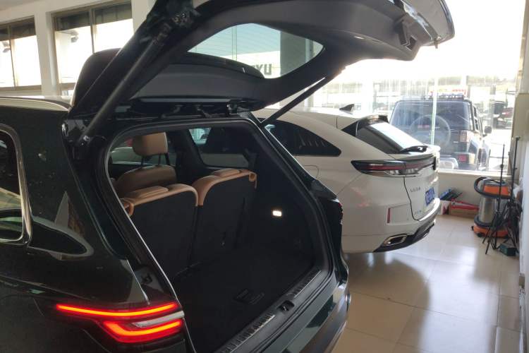 Used Li Auto ONE 2021 Extended-Range 6-Seater Version
