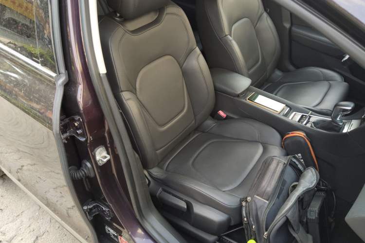 Used DS 5LS 2014 1.6T Elegant Version THP160