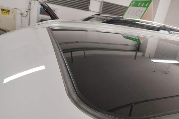 Used GAC Trumpchi GS8 2025 Linghang Series 2.0 TGDI Two-Wheel-Drive Luxury Edition 5 Seats Roof