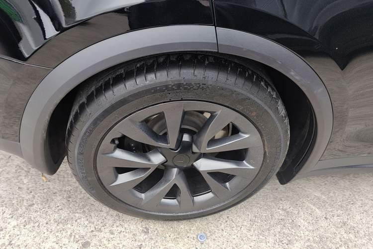 Used Tesla Model X 2023 Dual-Motor All-Wheel-Drive Version
