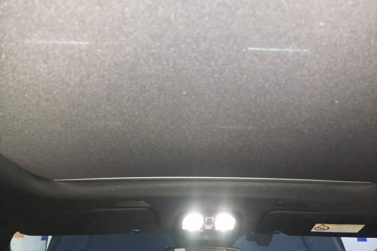 Used Volvo XC60 2023 B5 4x4 Smart Luxury Edition Headliner