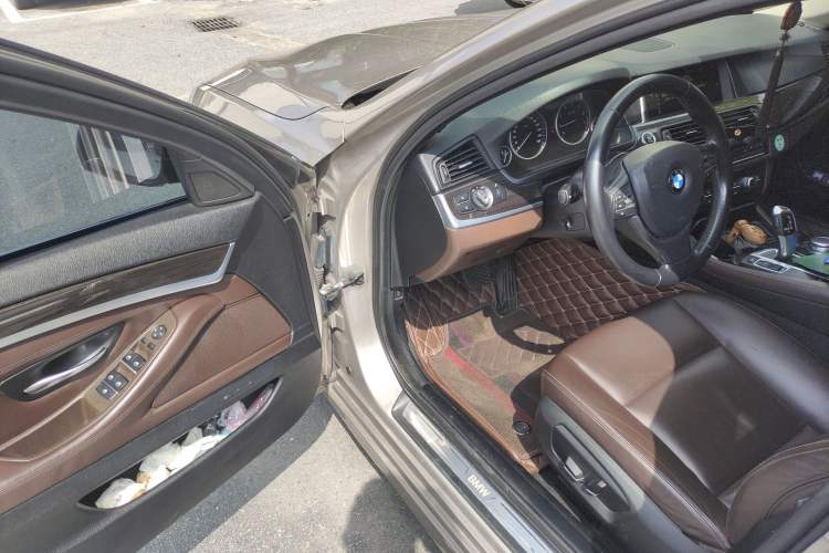 Used BMW 5 Series 2014 525Li Luxury Design Package