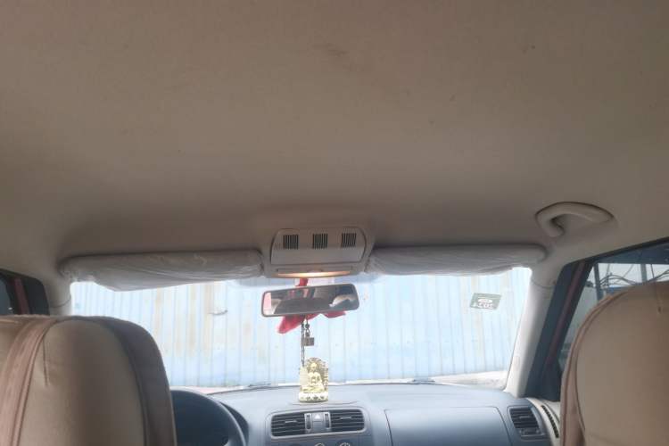 Used Skoda Fabia 2011 1.4L Manual Crystal Edition Headliner