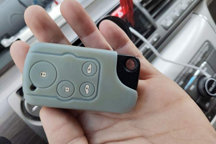 Used Honda Elysion 2015 2.4L VTi Luxury Edition