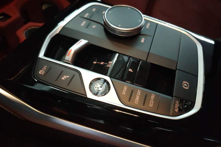 Used BMW i3 2024 eDrive 35 L
