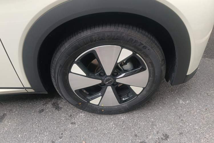 Used BYD Dolphin 2023 420 km Fashion Edition
