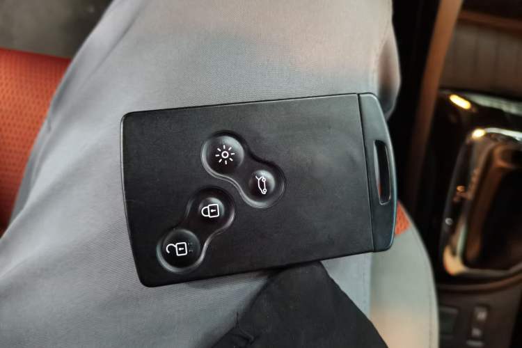 Used Renault Captur 2015 1.2T Automatic Comfort Edition
