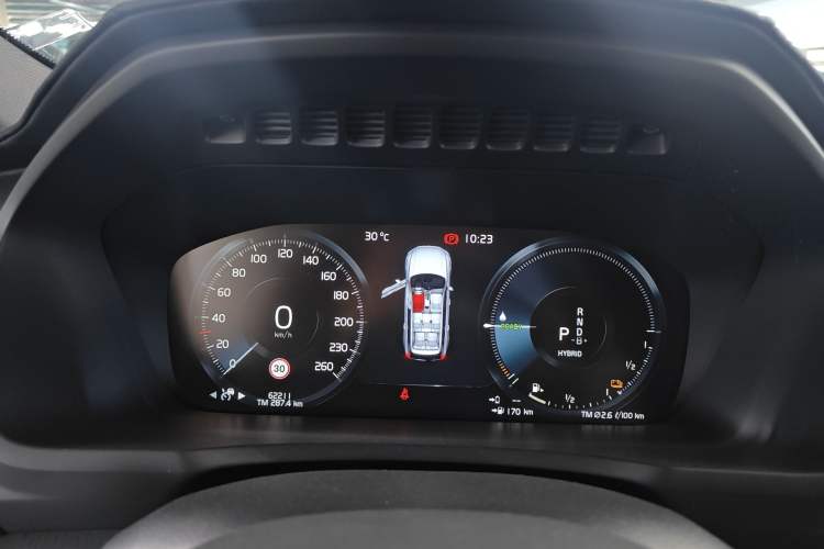 Used Volvo XC90 New Energy 2022 E-Drive Hybrid T8 Luxury Flagship 7-Seater Instrument Cluster