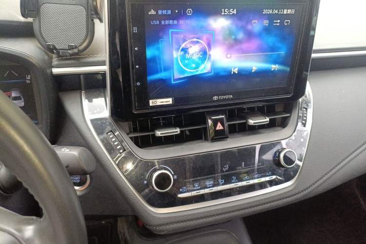 Used Toyota Corolla 2019 1.2T S-CVT GL-i Luxury Edition Audio And AC Panel