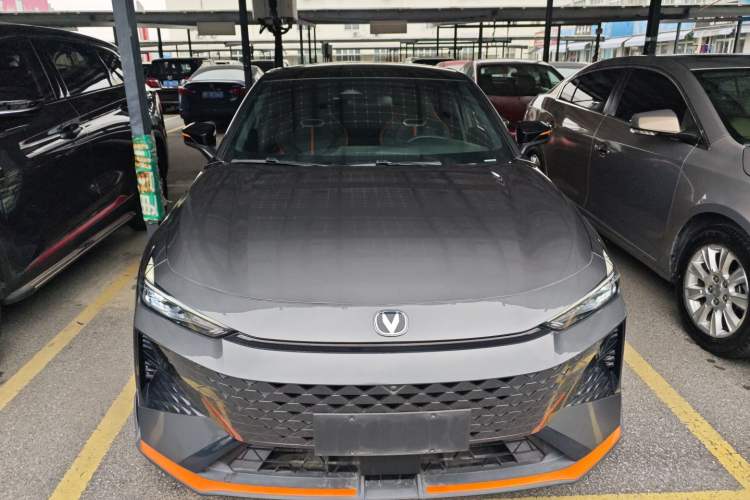 Used Changan UNI-V 2024 1.5T Prestige Sport Edition
