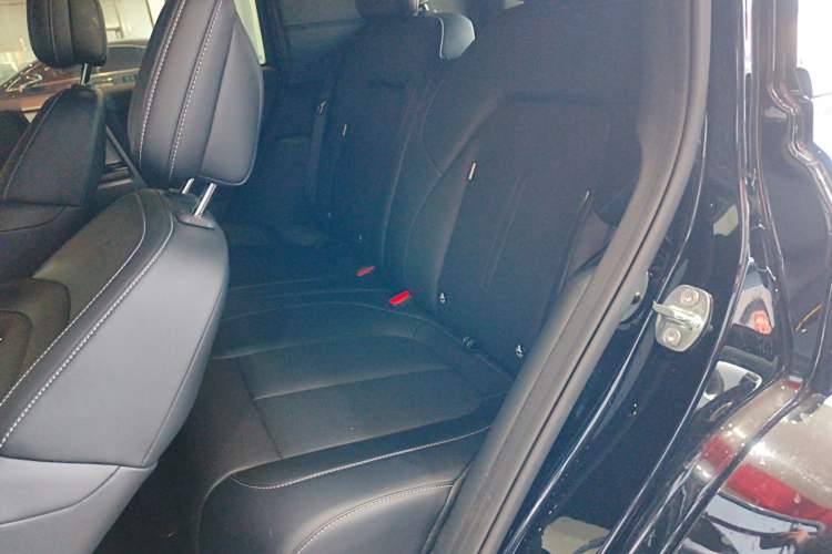 Used iCAR V23 2025 401 Two-Wheel Drive Intelligent Driving Version
