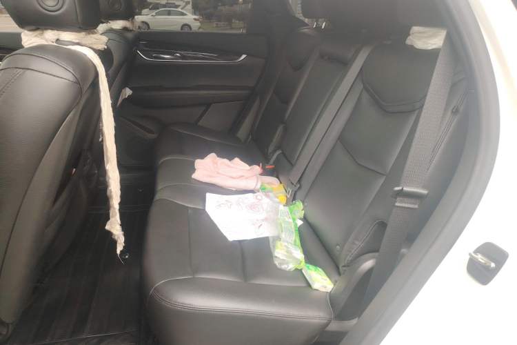 Used Cadillac XT5 2018 28E Four-Wheel Drive Tech Version