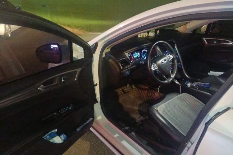 Used Ford Mondeo 2017 EcoBoost 180 Stylish Model
