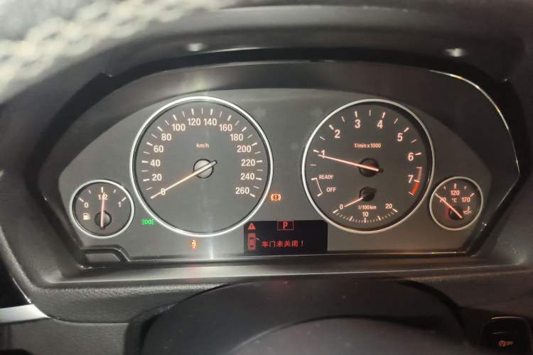 Used BMW 3 Series 2016 316i Fashion Model