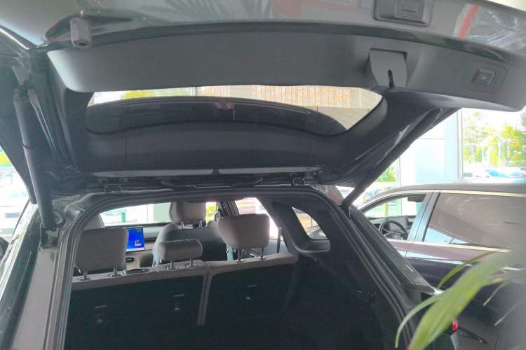 Used Chery Tiggo 8 PLUS 2025 290TGDI DCT Prestige 5-Seater