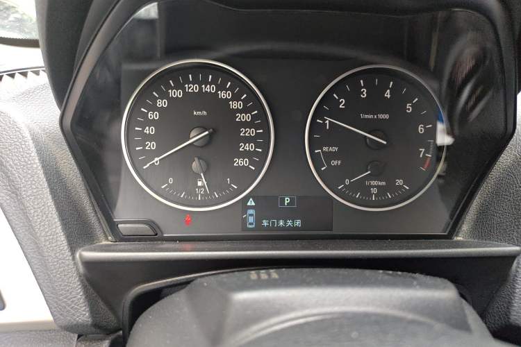 Used BMW 2 Series 2015 218i Convertible Coupe
