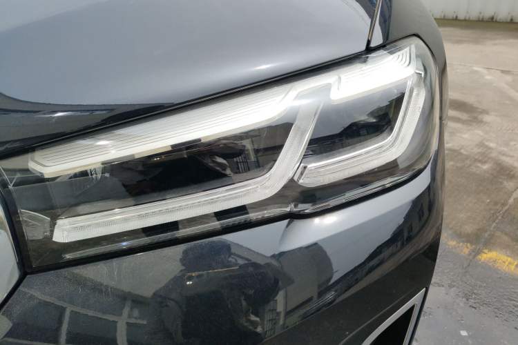 Used BMW 5 Series 2022 Second Facelift 525Li Luxury Package
