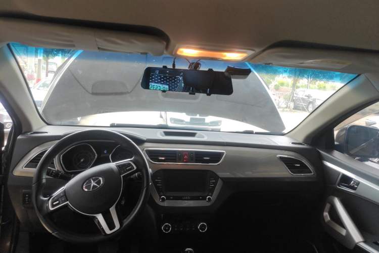 Used JAC Refine S2 2015 1.5L CVT Luxury Smart Version
