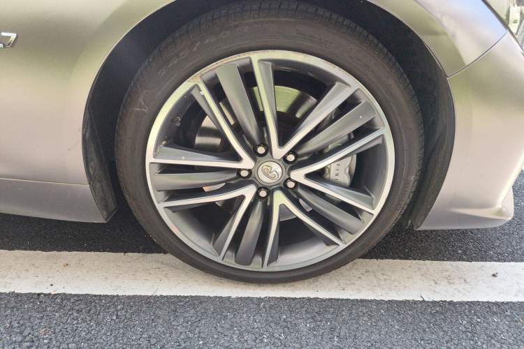 Used Infiniti Q50 2014 3.7L Luxury Sport Edition